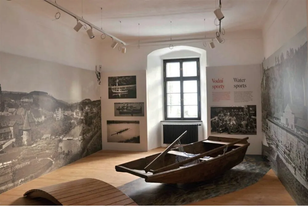 Trung tâm Khách & Phòng trưng bày Český Krumlov — Séc — hình 1