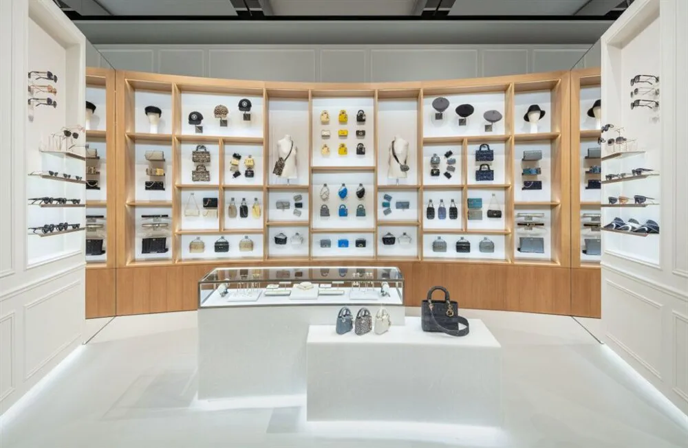 Dior Concept Store — Seongsu, Hàn Quốc — hình 2