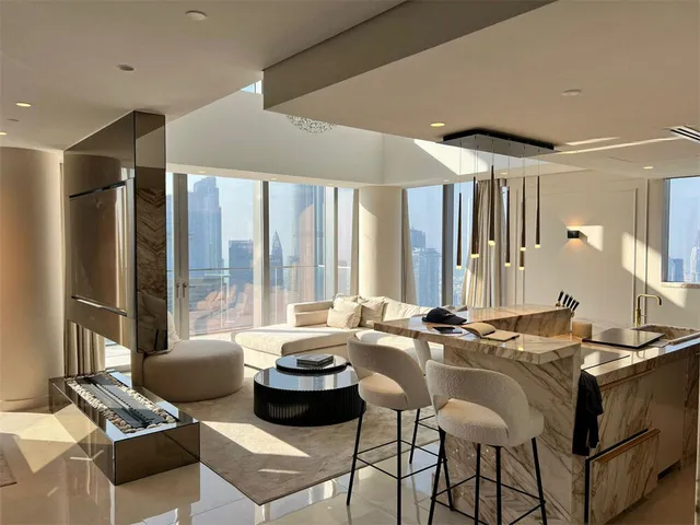Căn duplex Downtown Dubai nhìn ra Burj Khalifa và đài phun nước Dubai