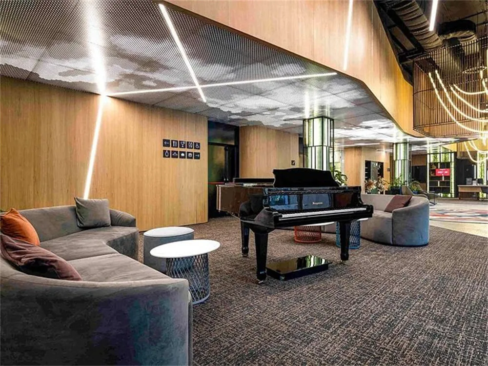 Novotel Living Almaty Jetisu — Kazakhstan — hình 1