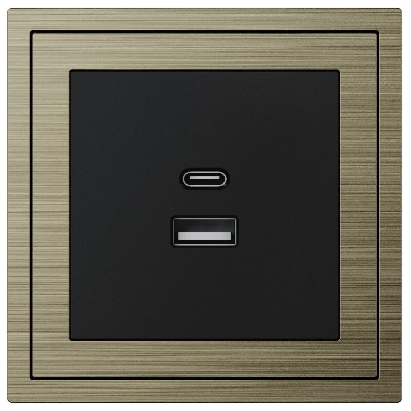 Ổ cắm tường USB và Type-C Xelent Series.